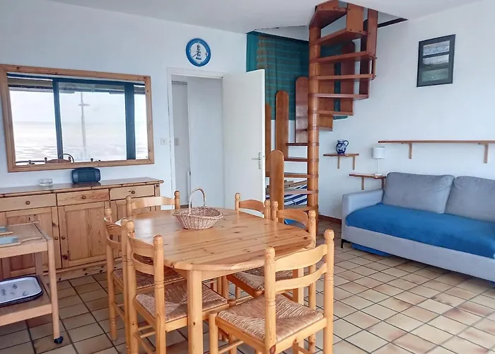 Duplex En Front De Avec Terrasse – Accès Direct – 2 + - Fr-1-361-456 *