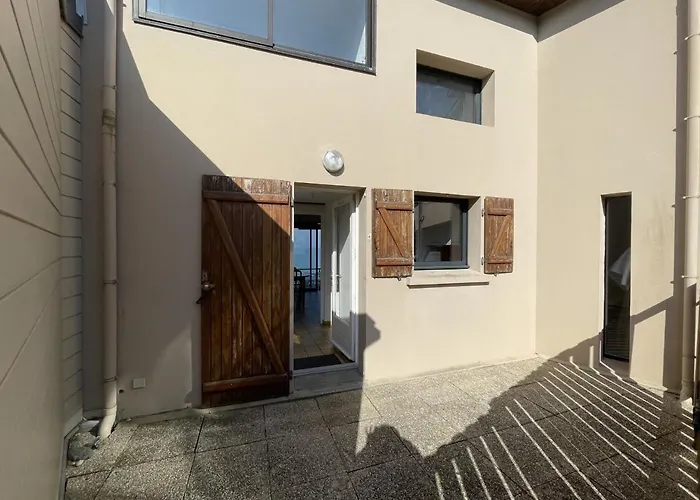 Duplex En Front De Avec Terrasse – Accès Direct – 2 + - Fr-1-361-456